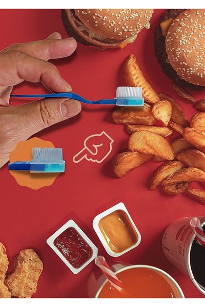 EASYBRUSH Mini Pocket Toothbrush 200 Pack