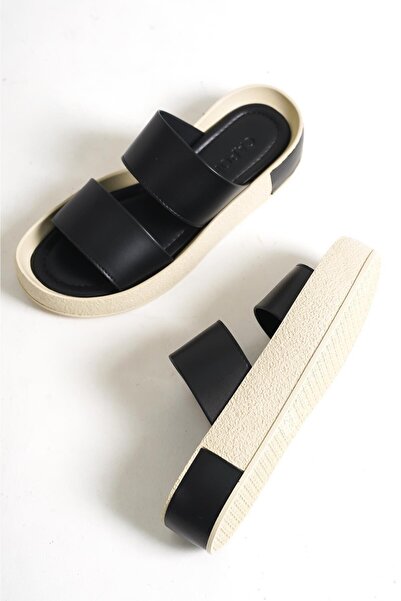 Capone Outfitters Czarne klapki damskie Capone z kolorowymi, szczegółowymi paskami na koturnie