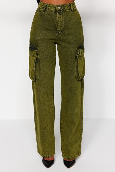 Trendyol Collection Green High Waist Wide Leg Jeans with Cargo Pockets TWOAW24JE00020