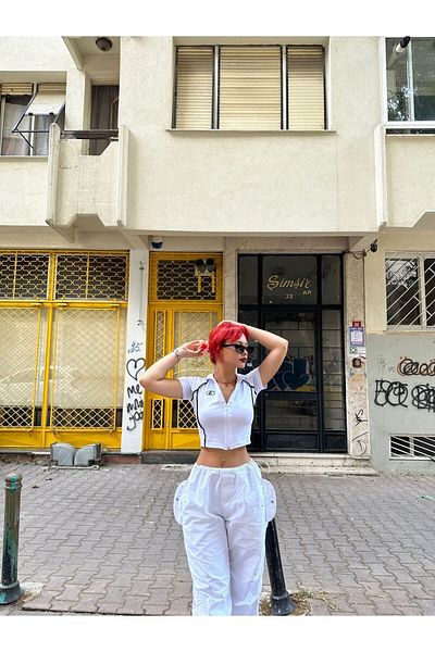 DENİKK Gothic Vintage - Crop Body με λεπτομέρεια με φερμουάρ