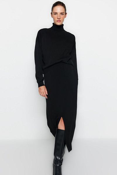 Trendyol Collection Fekete garbós kötöttáru szoknyával alsó-felső szett TWOAW24AU00035
