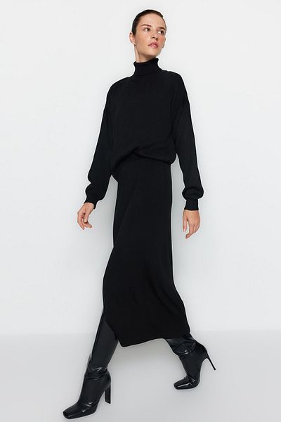 Trendyol Collection Fekete garbós kötöttáru szoknyával alsó-felső szett TWOAW24AU00035