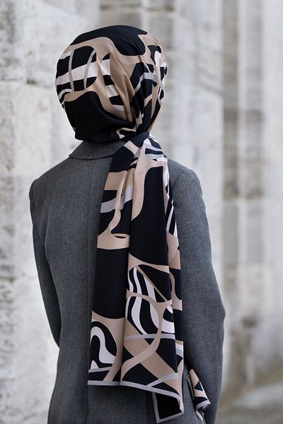 Vissona Γυναικείο σάλι πολυτελείας Medina Silk Beige-4