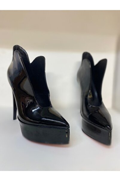 Num40S ÖZEL TASARIM LOVE SİYAH RUGAN PLATFORM TOPUKLU STİLETTO BOTTİE KADIN TOPUKLU BOT