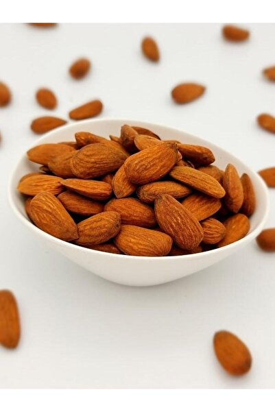 Janti Gurme Çiğ Yerli Badem İçi 1 Kg (Yeni Mahsul)