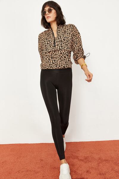 Bianco Lucci Damskie czarne błyszczące legginsy Disco z długim paskiem 2253399