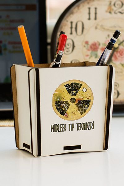Hediyelen Nuclear Medical Technician Pen Holder