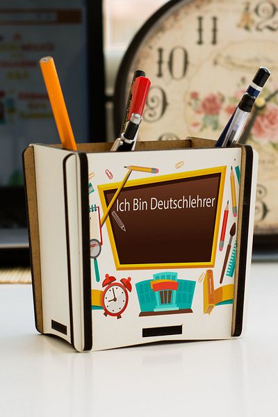 Hediyelen Ich Bin Deutschlehrer Pen Holder