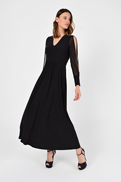 Laranor Kadın Siyah Tül Kolda Yırtmaç Detay Elbise 19L6701