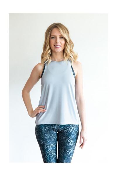 Yogabu Sırt Detaylı Twin Ivy T-shirt Gri
