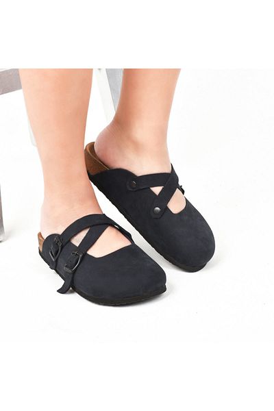 Moosefield Black Women's Slippers