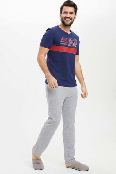 DeFacto Erkek Çivit Mavisi Slim Fit Kısa Kollu Pijama Takımı N4083AZ.20SP.IN75