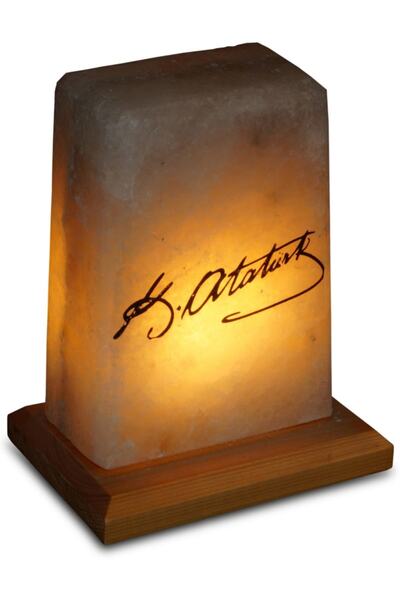 Çankırı Tuz Lamba Kemal Atatürk Imzalı Kaya Tuzu Lambası 3 Kg