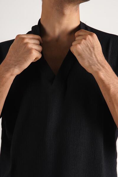 İnsane Minds Μπλουζάκι με μανίκια τριών τετάρτων με γιακά