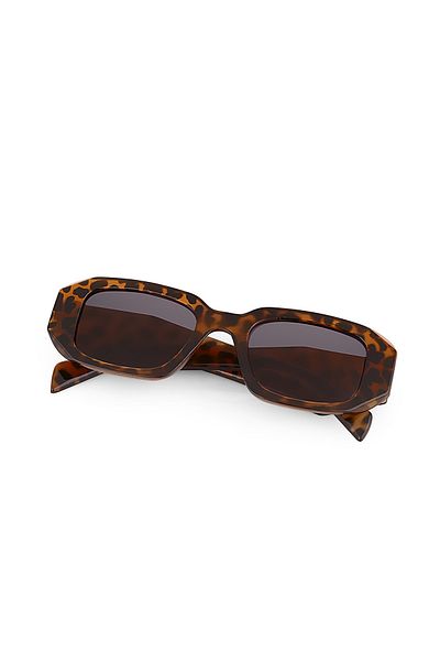 Polo55 Retro Rectangular Model Diamond Cut Shank Leopard Sunglasses