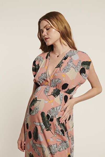 LYN MAMA JACOP Kruvaze Yaka Emzirme Özellikli Desenli Yırtmaçlı Pembe Hamile Elbise