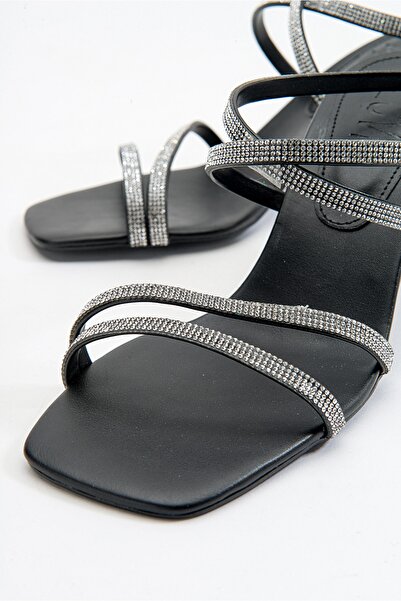 LuviShoes RUFFLE Damen-Schuhe mit Absatz in schwarzer Haut