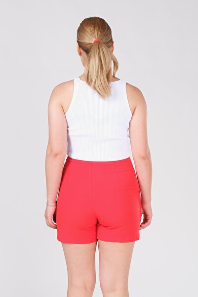 Giyim Dünyası Women's Button Detailed Shorts Skirt Red