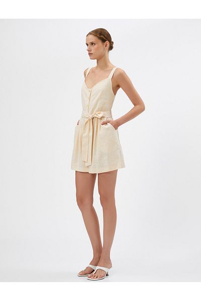 Koton Shorts, Overalls, Leinenmischung, Riemen, Taillengürtel, geknöpft