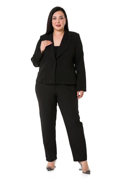 DISENTIS MODEST Large Size Collar Detailed Padded Unlined Short Black Jacket