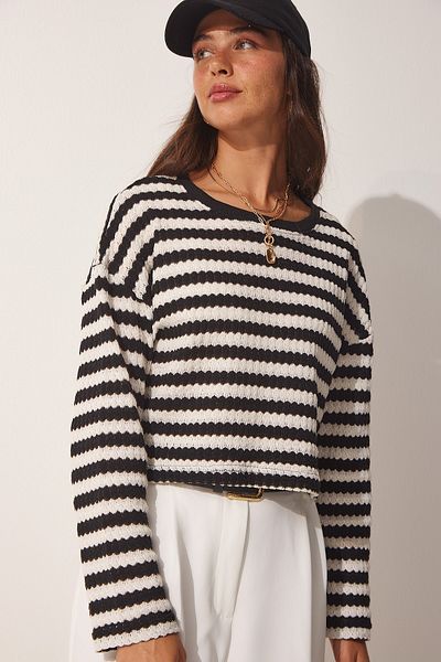Happiness İstanbul Schwarzer gestreifter Häkel-Strickpullover für Damen UB00123
