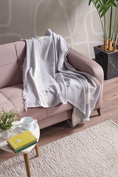 Miabella Home Wilma Luxury 100% Cotton Sofa-Couch Bed Cover, Non-Slip, Anti-Sweat, Sofa Shawl 130X150 cm