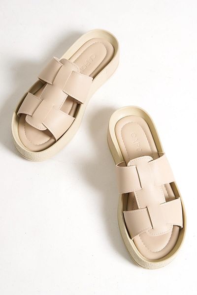 Capone Outfitters Dámské pantofle Capone Gladiator Double Tape Colorful Detailed na klínovém podpatku béžové