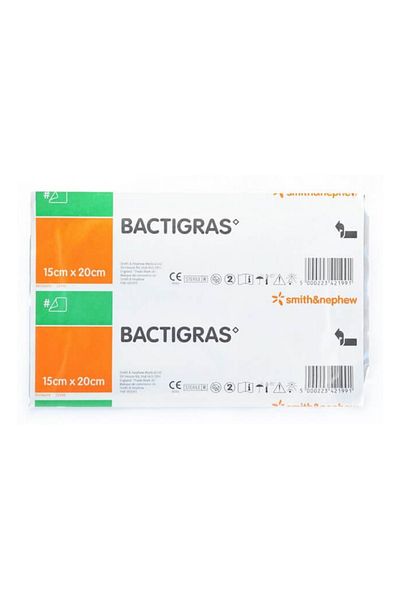 SMİTH & NEPHEW SMITH&NEPHEW - باكتيجراس 15 سم × 20 سم المرجع: 7461 - 6 قطع