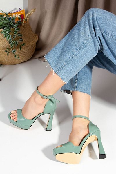 derithy Camaiore Thin Heeled Ankle Strap Fancy Platform Summer Shoes-Green Patent Leather-byc1801