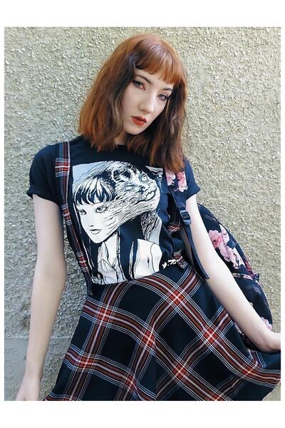 Jose Clothing Unisex Μαύρο εμπριμέ κοντομάνικο μπλουζάκι