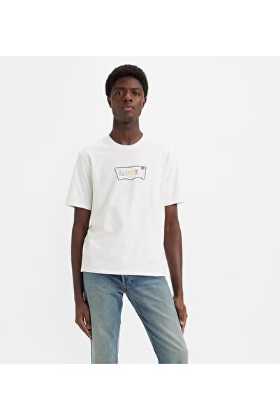 Levi's Men's White T-Shirt - Relaxed Fit, Batwing Logo A2082-0132