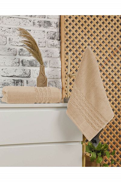 Mira Home Комплект кърпи за баня от мек памук Maria Grace