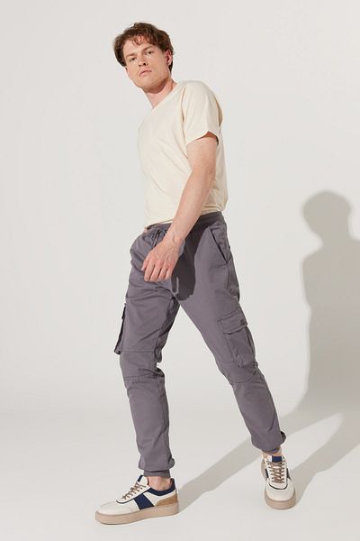 AC&Co / Altınyıldız Classics Men's Gray Slim Fit Slim Fit Cargo Pocket Cotton Flexible Trousers with Elastic Waist and Leg Legs