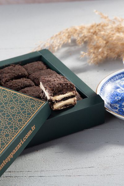 Antep Pazarı Oreolu Hazelnut Special Baklava Delight - 280 Gr