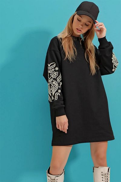 Machetta Rochie/Tunică de damă cu mânecă neagră cu model