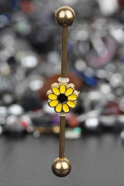 depozoom Cerrahi Çelik Papatya Özel Üretim Köprü Piercing