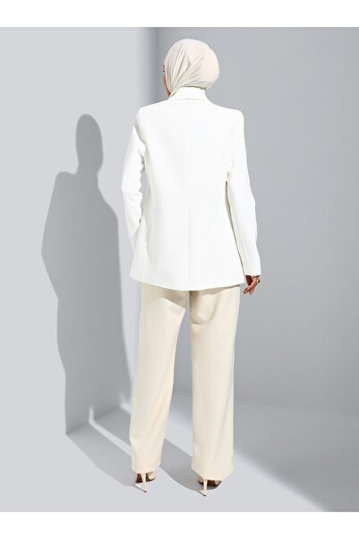 Refka Stylish Jacket with Accessory Detail - Off White - Woman