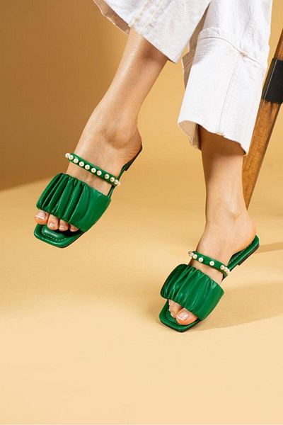 AGACE PLEATED PEARL SLIPPERS
