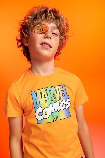 DeFacto Marvel Comics Kurzarm-T-Shirt und Shorts für Jungen, 2-teiliges Set A0714a823hs