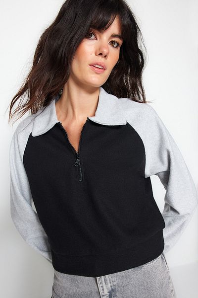 Trendyol Collection Черен плетен суитшърт Thessaloniki/плетена визия с цветни блокове и поло яка с цип TWOAW24SW00028