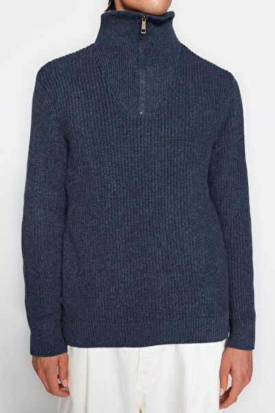 Trendyol Collection Garatlan nyakú indigó kötöttáru pulóver - gyapjú, cipzáras, normál szabású TMNAW22KZ0347