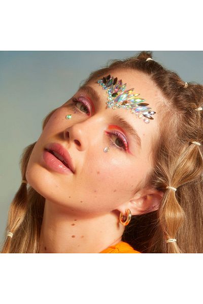 Revolution Artist Collection Pearl Face Stone