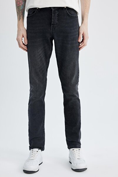 DeFacto بنطلون جينز كارلو سكينلي فيت بخصر عادي وضيق الساق
