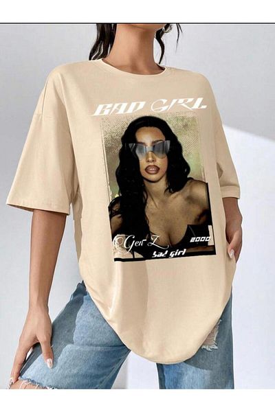 SELENA BUTİK Μπλουζάκι με στάμπα Unisex Bad Girl σε μπεζ χρώμα