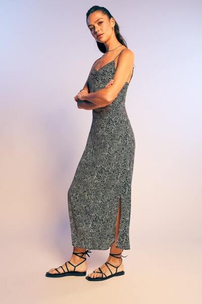 DeFacto Šaty s midi páskem s výstřihem do V