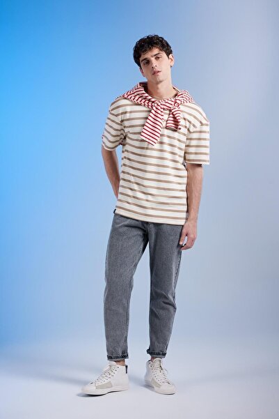 DeFacto Comfort Fit Crew λαιμόκοψη ριγέ κοντό μανίκι από βαμβακερό βαρύ ύφασμα T-shirt A3923ax23sm