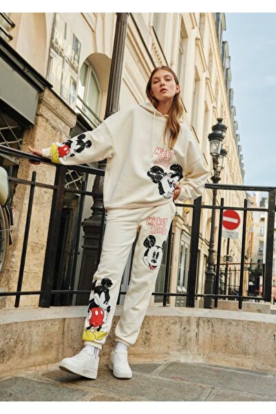Machetta Büyük Beden Kadın Mickey Mouse Detay Baskılı Baskılı 3 İplik Kapş. E...