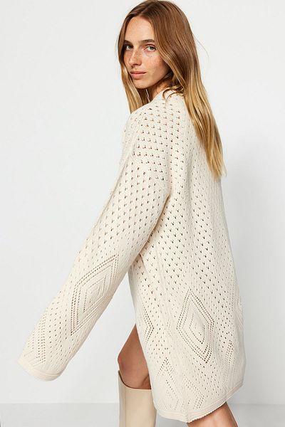 Trendyol Collection Wide Fit Midi-Strickjacke – durchbrochen und perforiert TWOAW24HI00331
