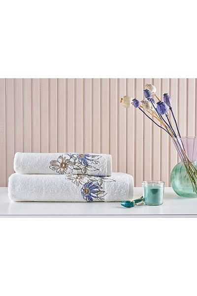 Marie Claire Paris Micro Flora 2-Piece Towel Set Off White