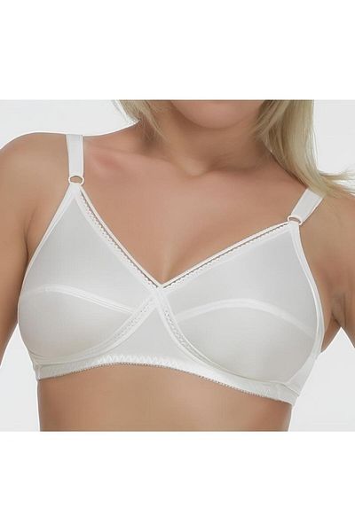 Triumph Claudette 200 Extra N Non-wired Recovery Minimizer Bra